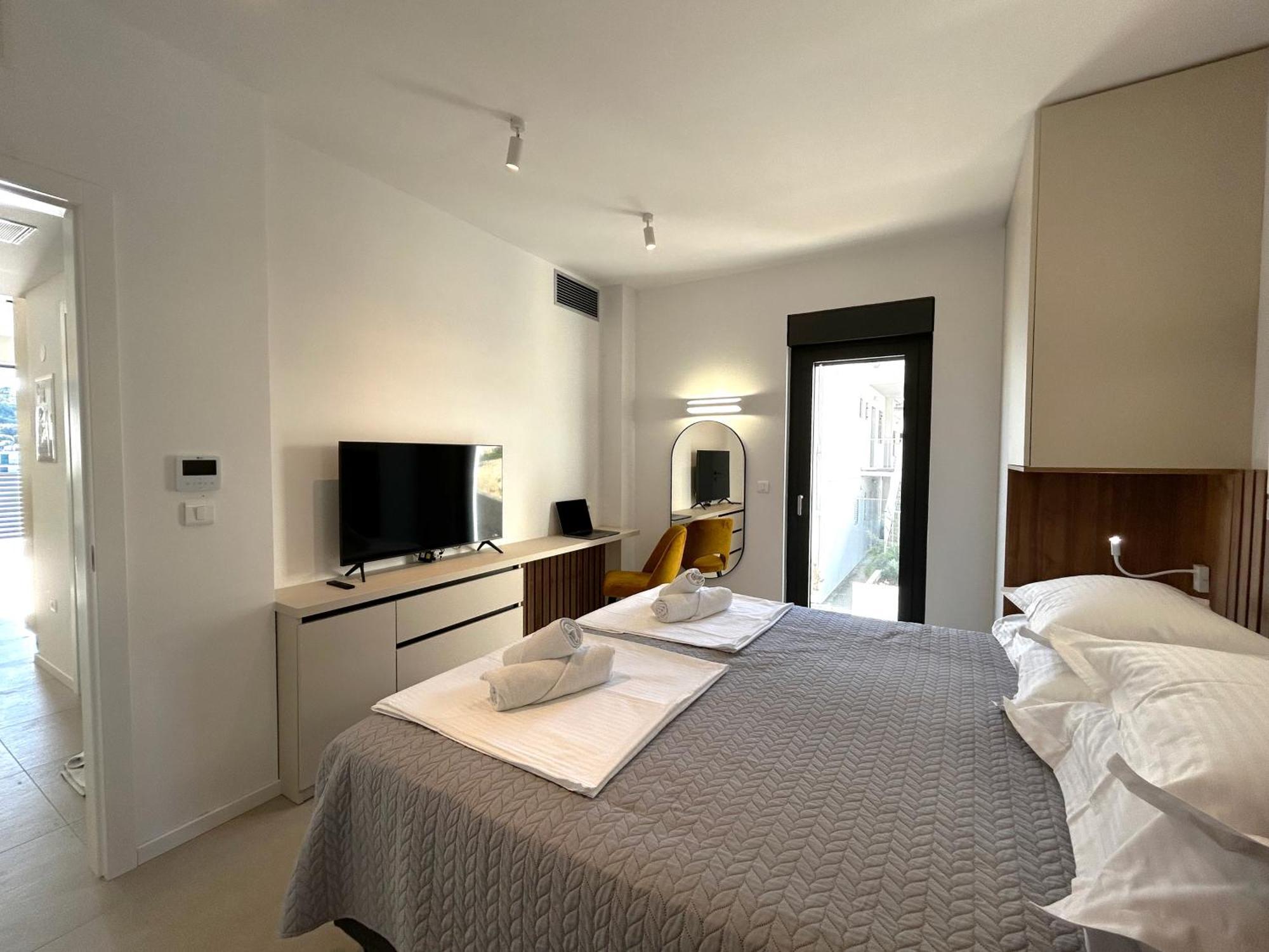Sandi Hvar Apartments Hvar Town Exterior photo